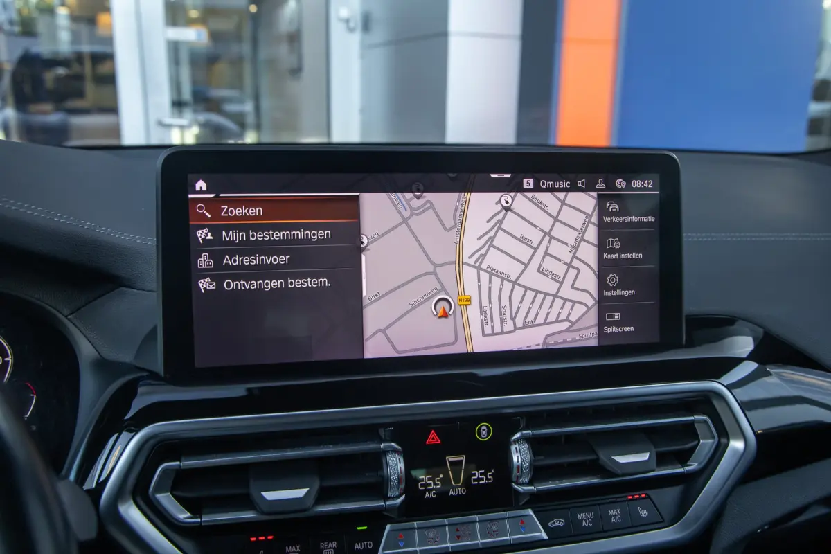 Executive 80 kWh | Pano | Trekhaak | Leder | Memory | Adap.cruise | Camera | Digitaal dashboard | Achteruitrijcamera | Apple Carplay/Android Auto|telefoonintegratie premium | Cruise control 