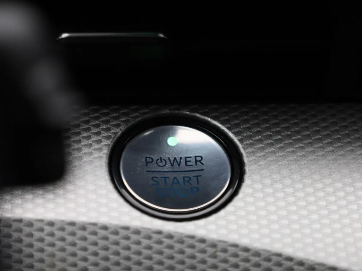 RWD 75 kWh | Apple Carplay/Android Auto | Camera | Cruise Control | Lichtmetalen Velgen |