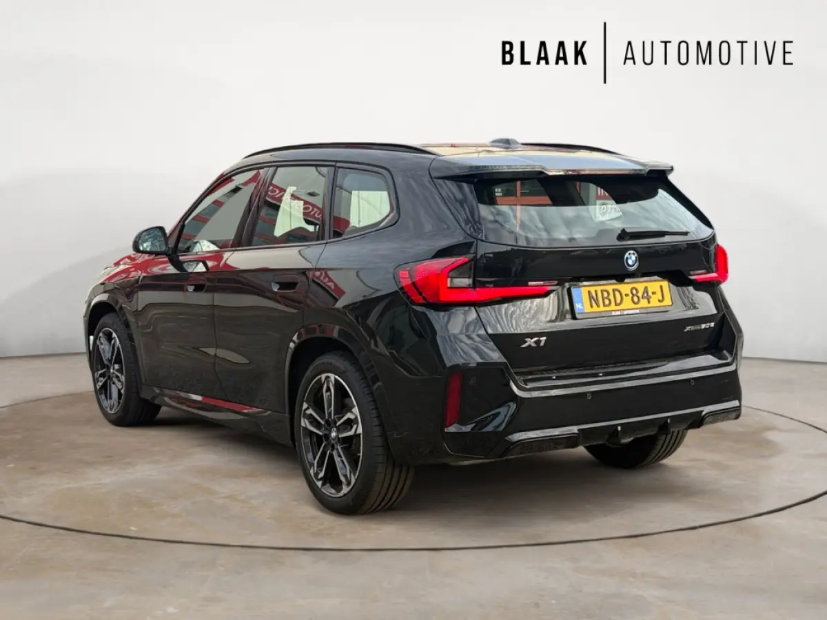 xDrive 30 e M Sport