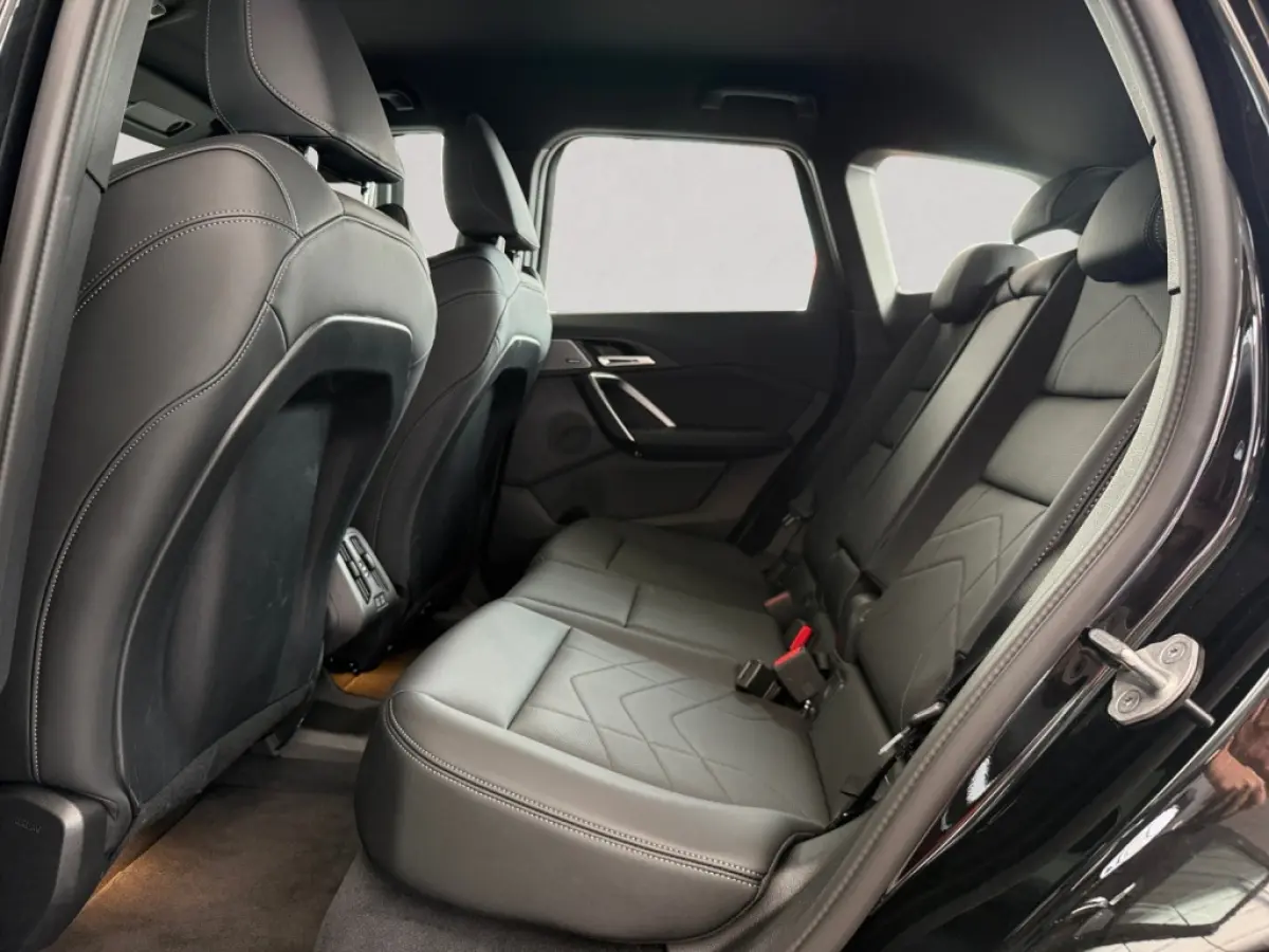 xDrive 30 e M Sport