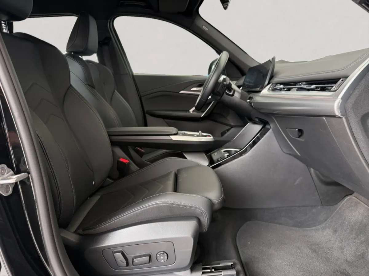 xDrive 30 e M Sport