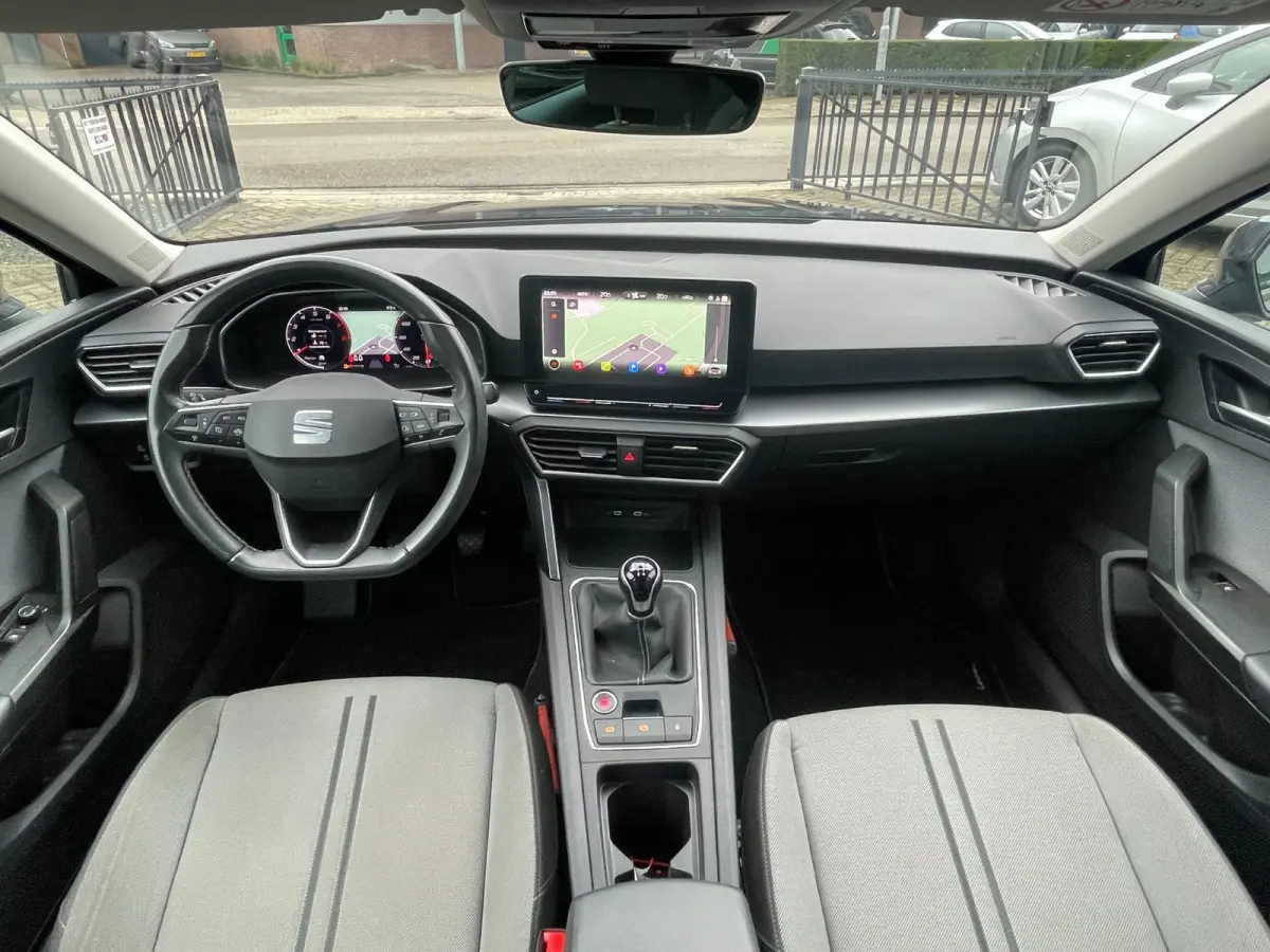 1.0 TSI Style Business Intense