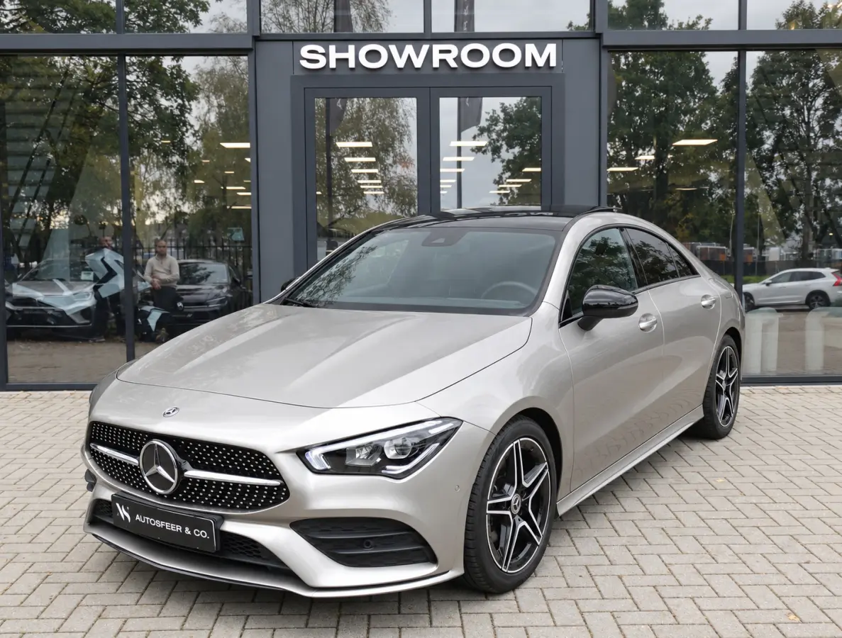 180 AMG PANO CAM SFEER