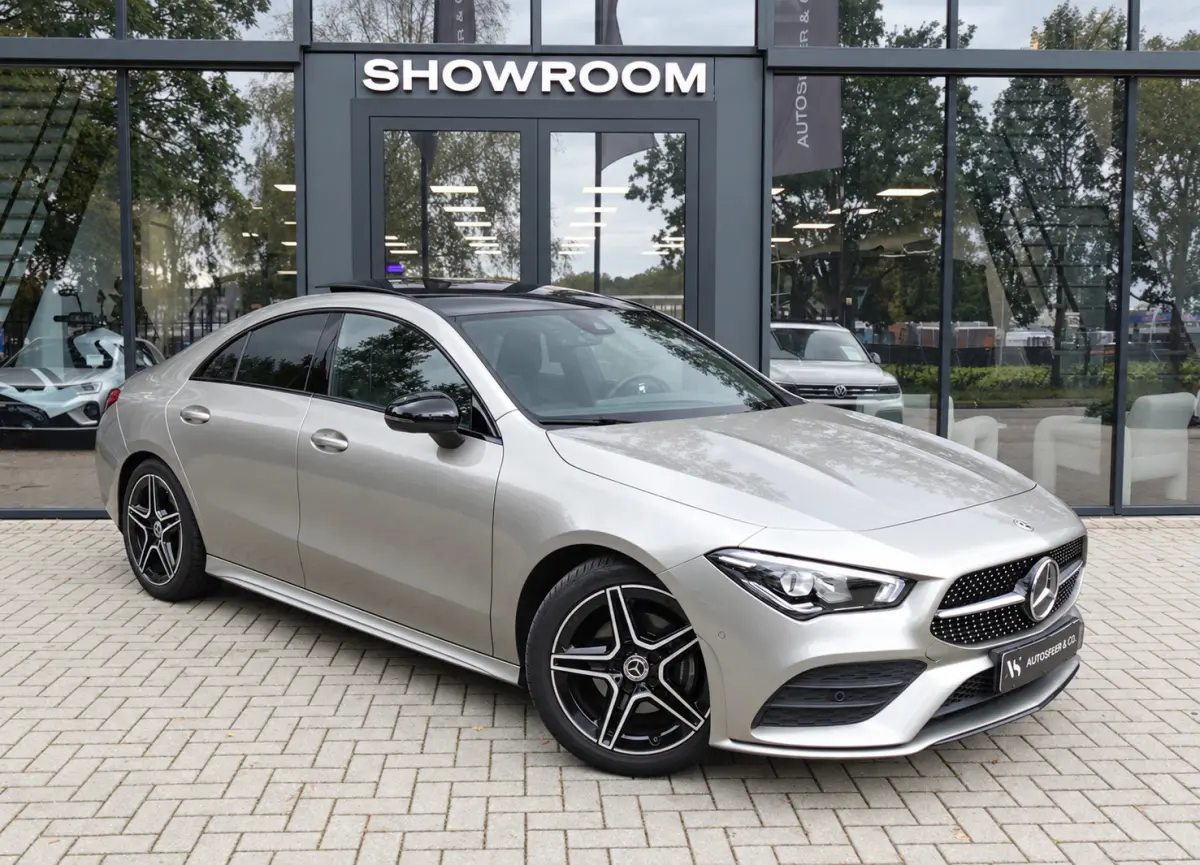 180 AMG PANO CAM SFEER