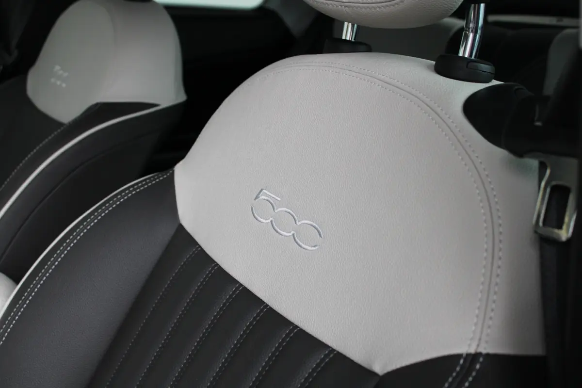 La Prima 42 kWh | Adaptieve cruise control met Stuurhulp | JBL Audio | Dodehoek-detectie | Climate |