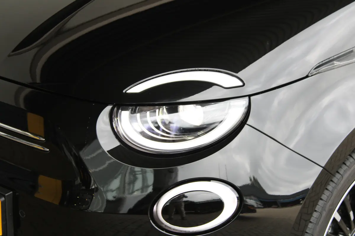 La Prima 42 kWh | Adaptieve cruise control met Stuurhulp | JBL Audio | Dodehoek-detectie | Climate |