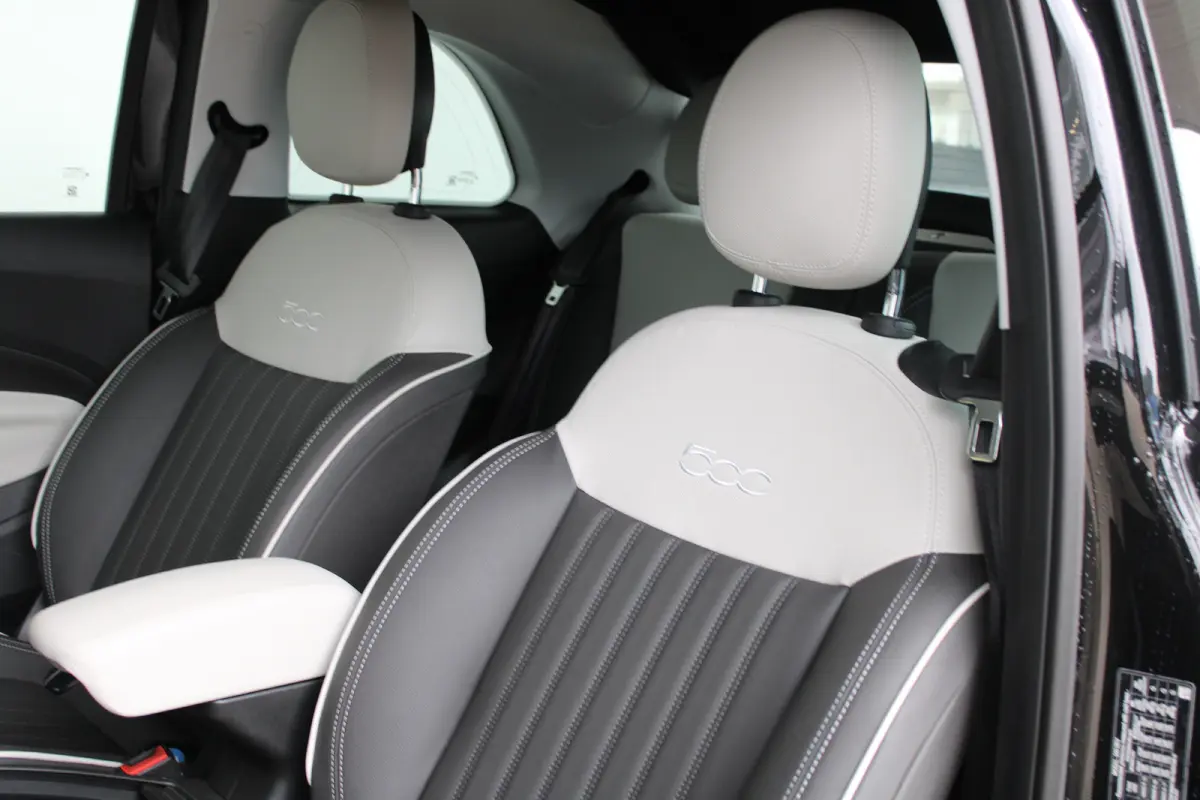 La Prima 42 kWh | Adaptieve cruise control met Stuurhulp | JBL Audio | Dodehoek-detectie | Climate |