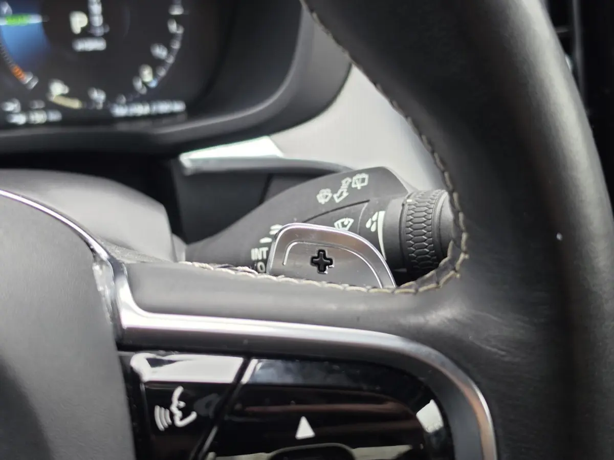 2.0 T8 Plug-in-hybrid AWD Polestar Engineered|PANO|H&K|MEMORY
