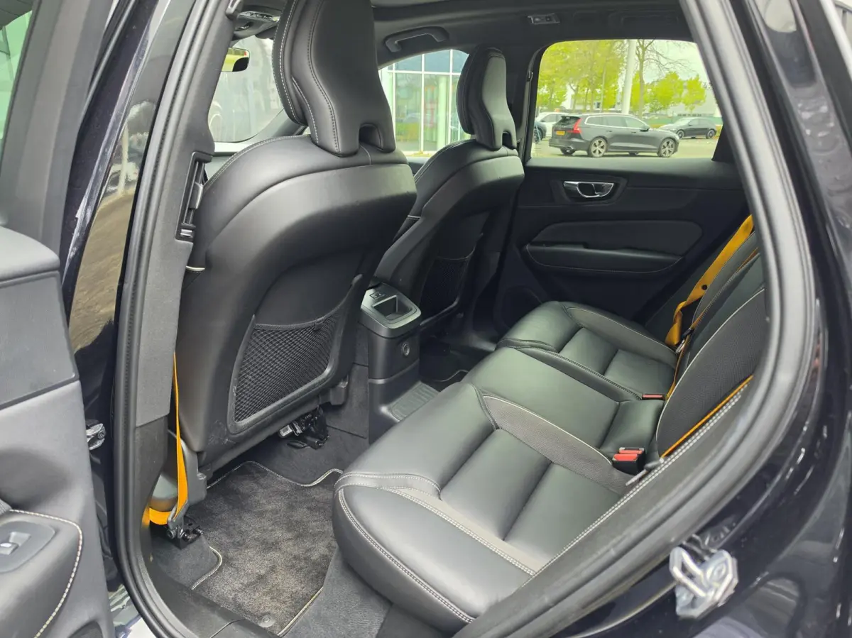 2.0 T8 Plug-in-hybrid AWD Polestar Engineered|PANO|H&K|MEMORY