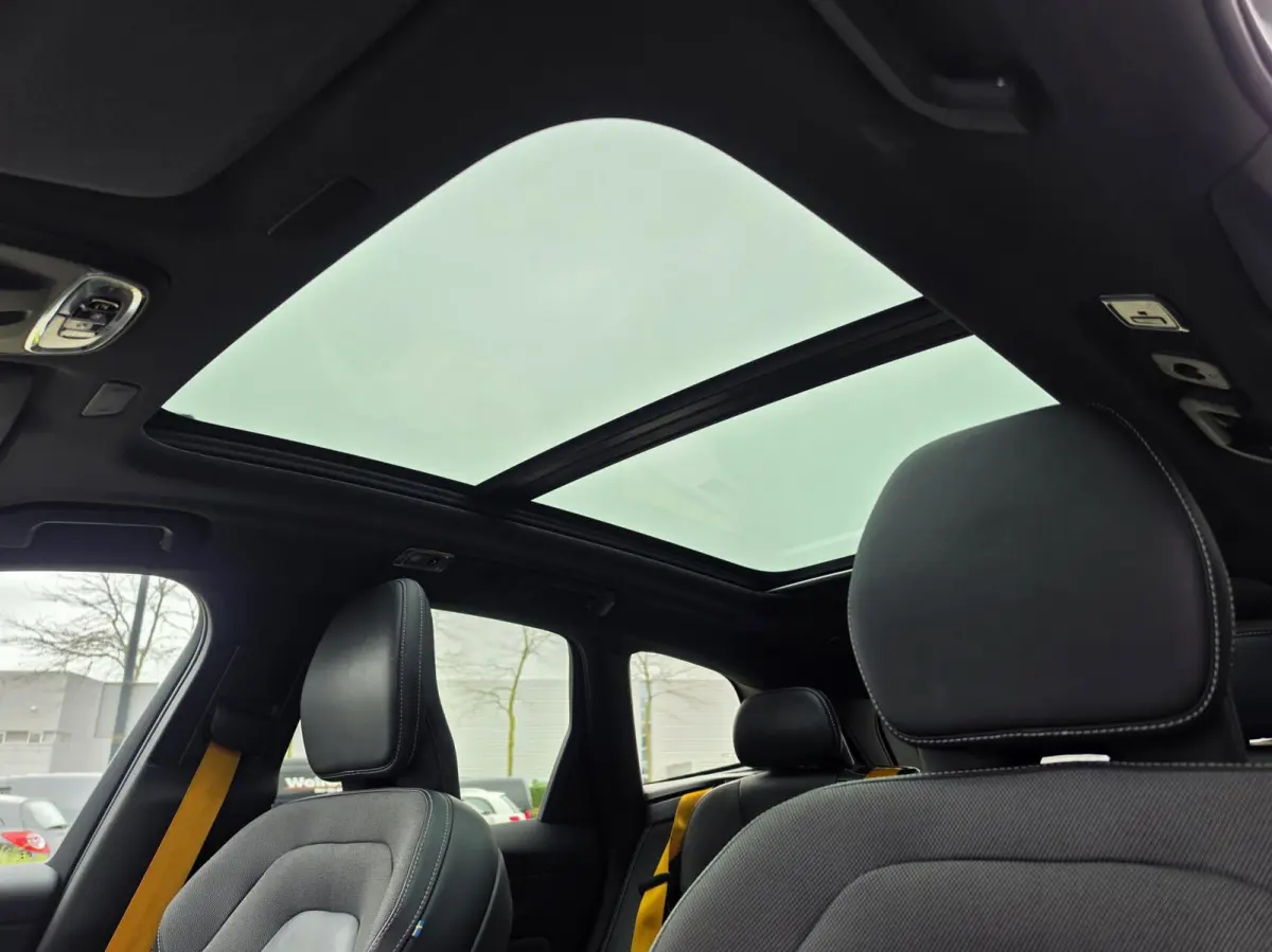 2.0 T8 Plug-in-hybrid AWD Polestar Engineered|PANO|H&K|MEMORY
