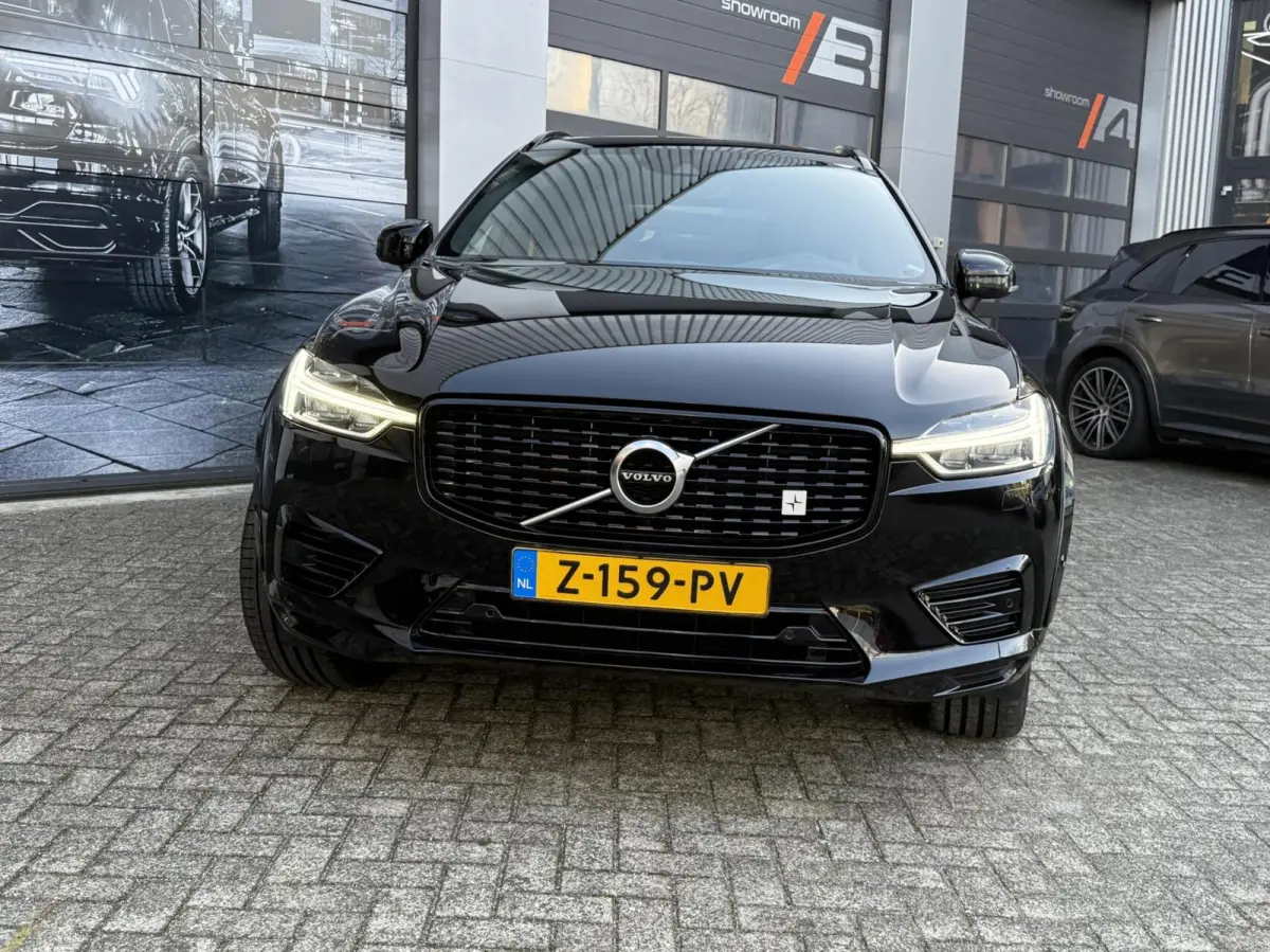 2.0 T8 Plug-in-hybrid AWD Polestar Engineered|PANO|H&K|MEMORY