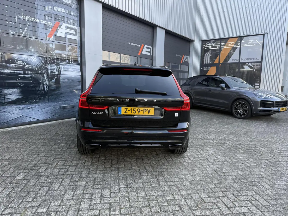 2.0 T8 Plug-in-hybrid AWD Polestar Engineered|PANO|H&K|MEMORY