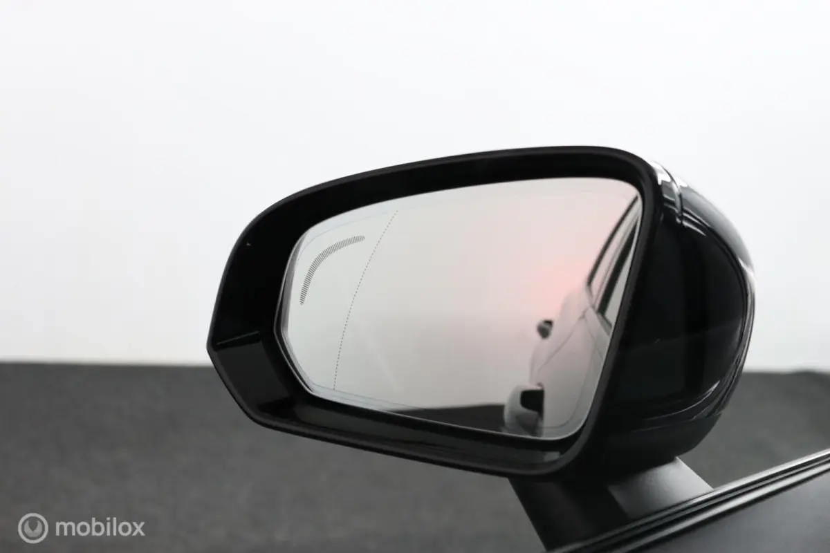 2.0 B4 Plus Dark | Adaptieve Cruise | BLISS | Pilot Assist | Contour Stoelen | Verwarmbare voorstoelen & Stuurwiel | 19" Velgen | Google