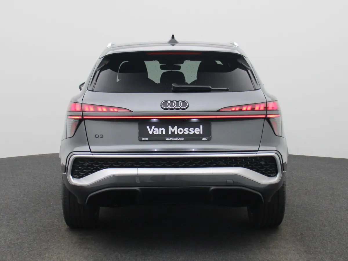1.5 e-hybrid S edition | 272 PK | Navigatie | Apple Carplay | Adaptieve Cruise Control | Achteruitrij Camera | 19" Lm Velgen | Lederen bekleding | Airco |