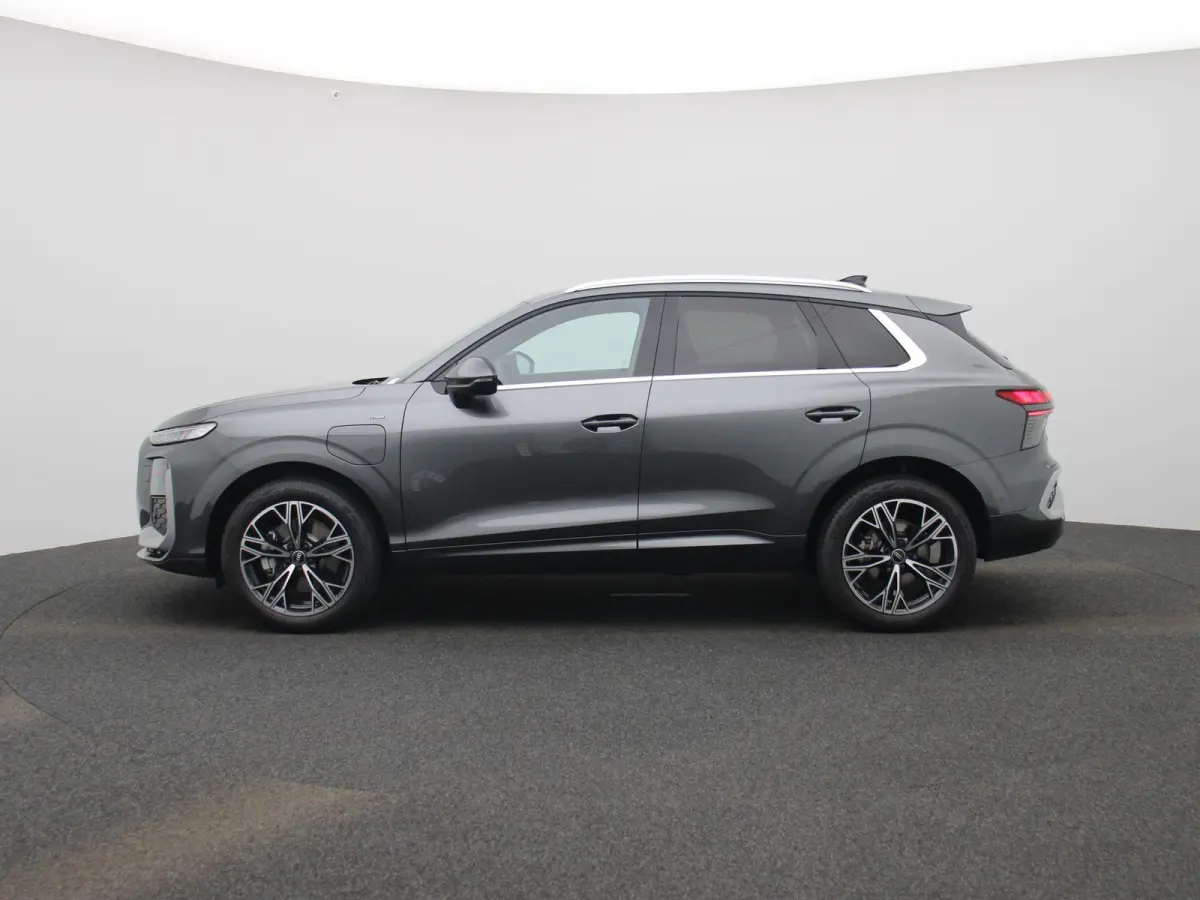 1.5 e-hybrid S edition | 272 PK | Navigatie | Apple Carplay | Adaptieve Cruise Control | Achteruitrij Camera | 19" Lm Velgen | Lederen bekleding | Airco |