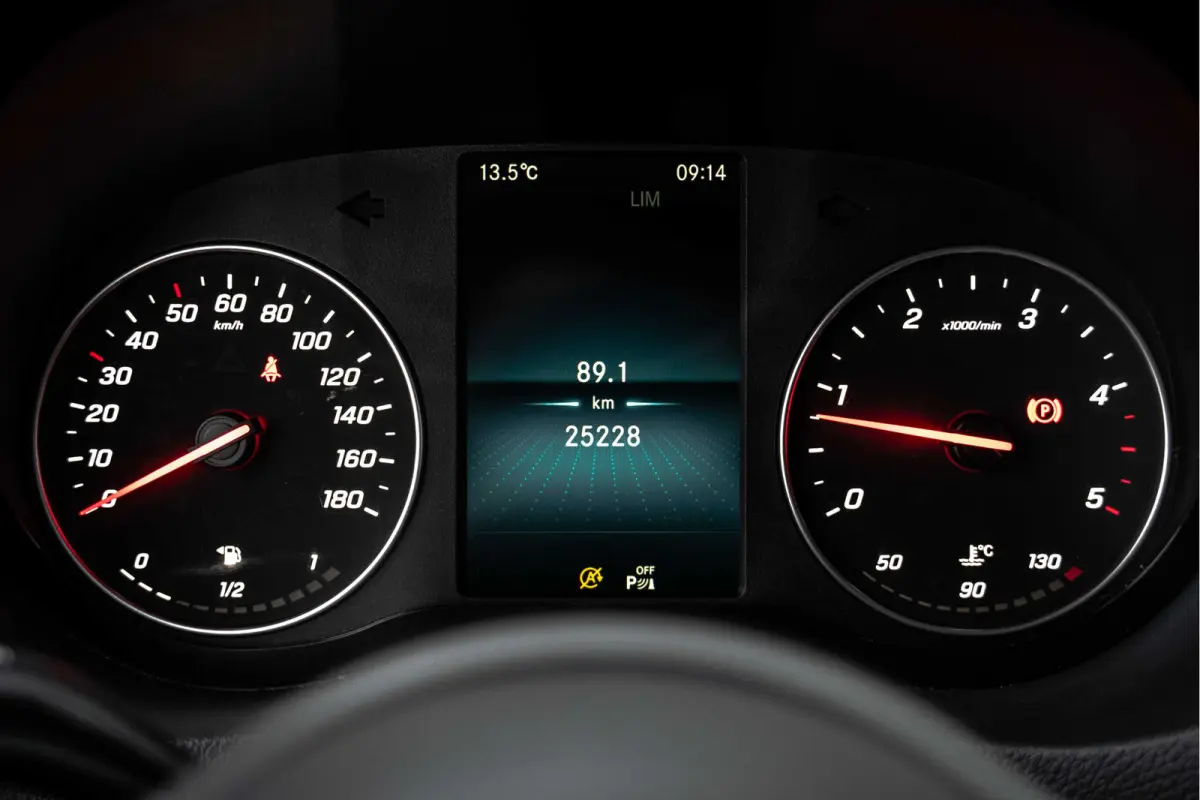315 CDI L4H2 | LED | 360° Camera | Cruise | PDC | Mbux | 3-Zits | Climatronic