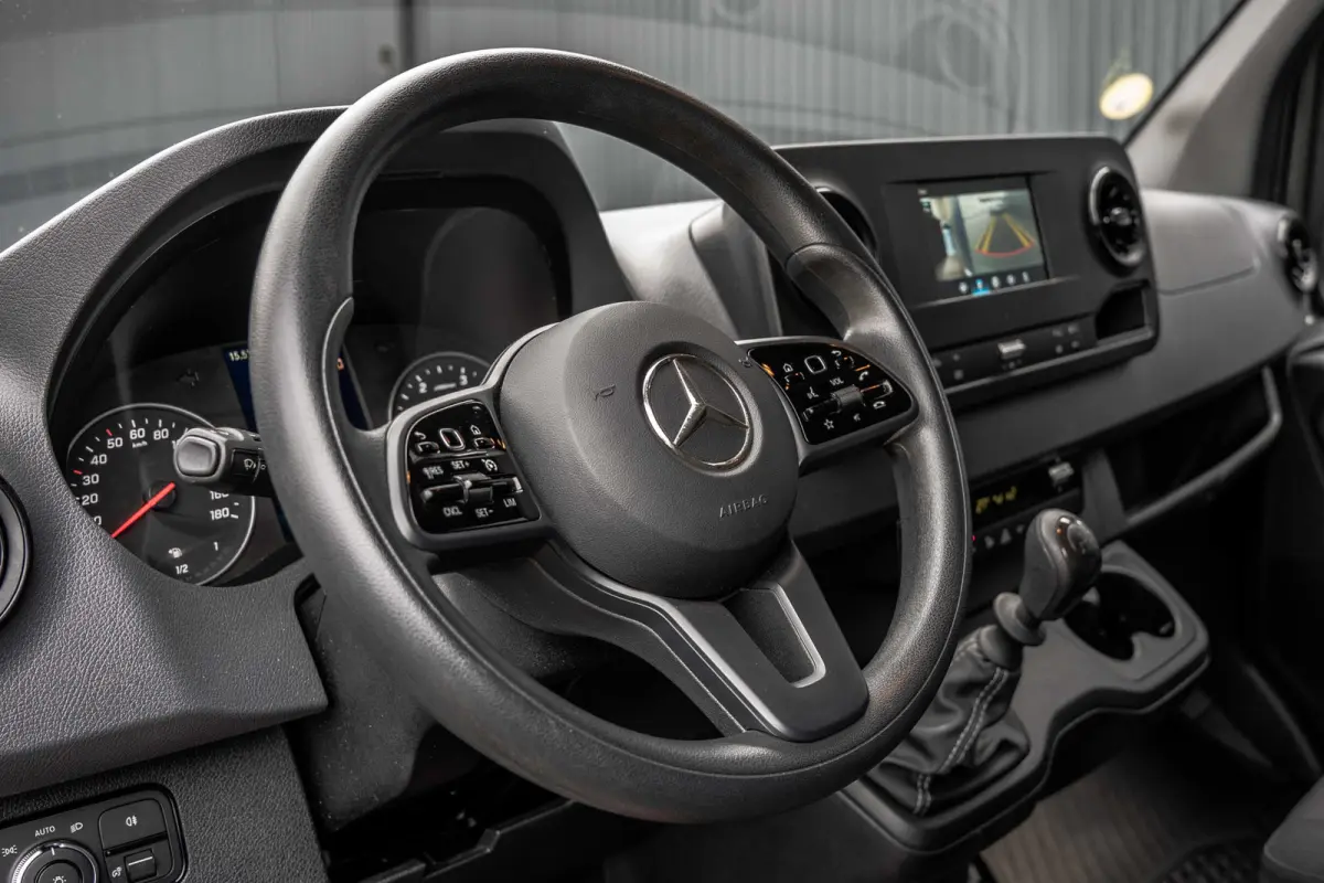 315 CDI L4H2 | LED | 360° Camera | Cruise | PDC | Mbux | 3-Zits | Climatronic