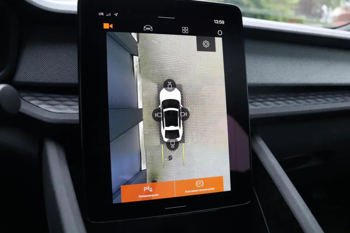 Long Range Single Motor 78 kWh AdaptiveCruise Pilot Pack MemoryZetels Stoelverwarming 360View AppleCarplay 113000KM BJ2021