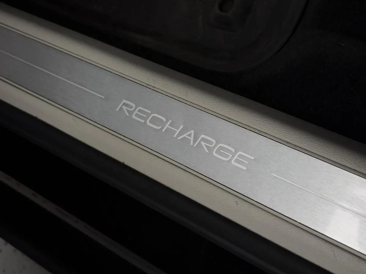 T6 PHEV AWD Ultimate Bright |PANO|TREKH.|H&K|360°