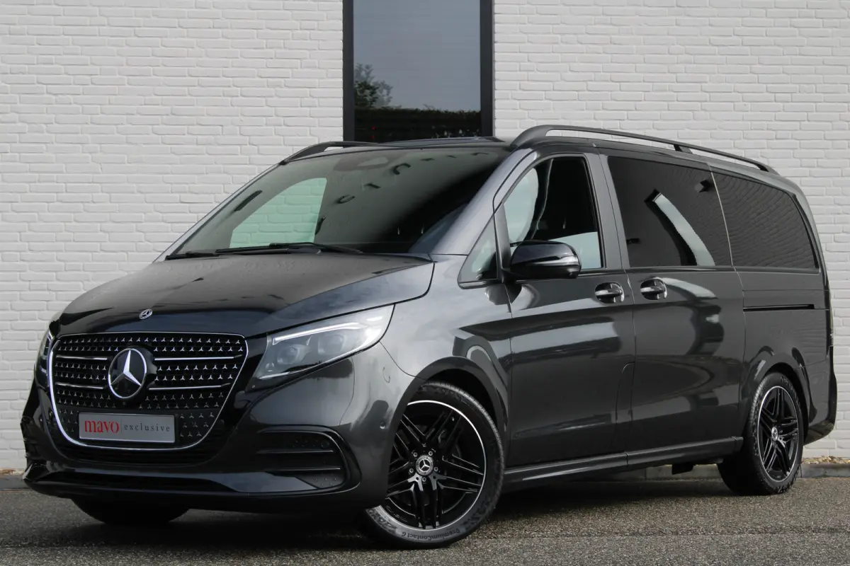 300d / Exclusive / AMG / DC / Elec Stoelen / 360 Cam / Burmester / Vol Opties / NIEUWSTAAT.