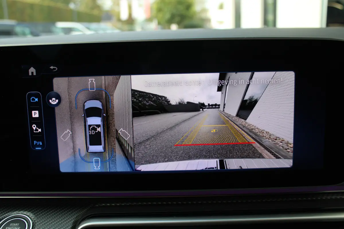 300d / Exclusive / AMG / DC / Elec Stoelen / 360 Cam / Burmester / Vol Opties / NIEUWSTAAT.