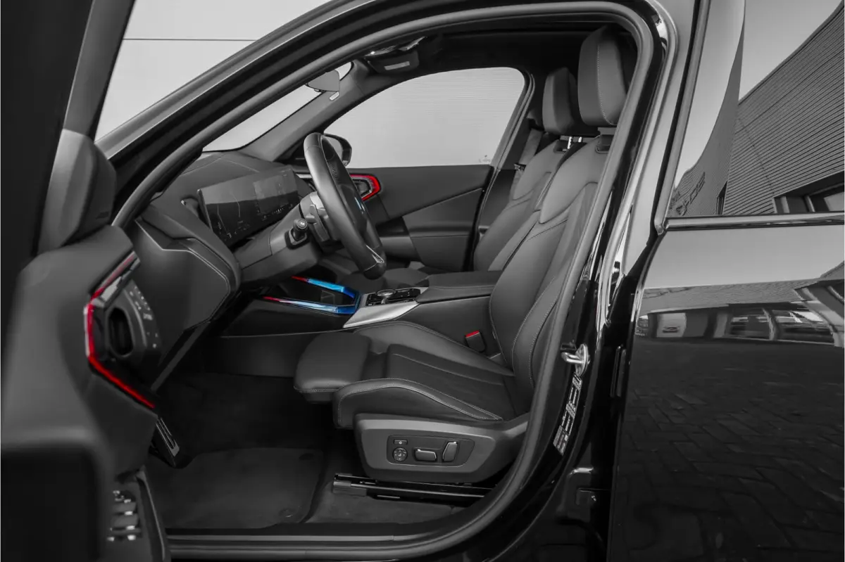 30e xDrive M-Sport H/K Pano HUD Driving Assist Plus 360°