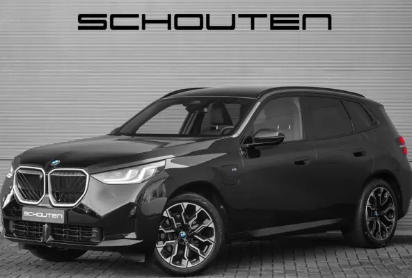 30e xDrive M-Sport H/K Pano HUD Driving Assist Plus 360°