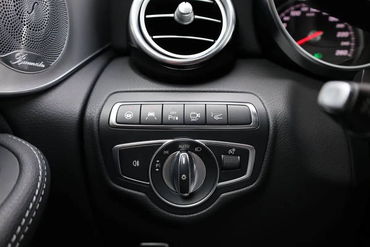 350e 4MATIC AMG LED/SFEER/PANO/LEER+S.VERWARMING+MEMORY/LMV/360 CAM/ACC/ECC/12 MND GARANTIE!
