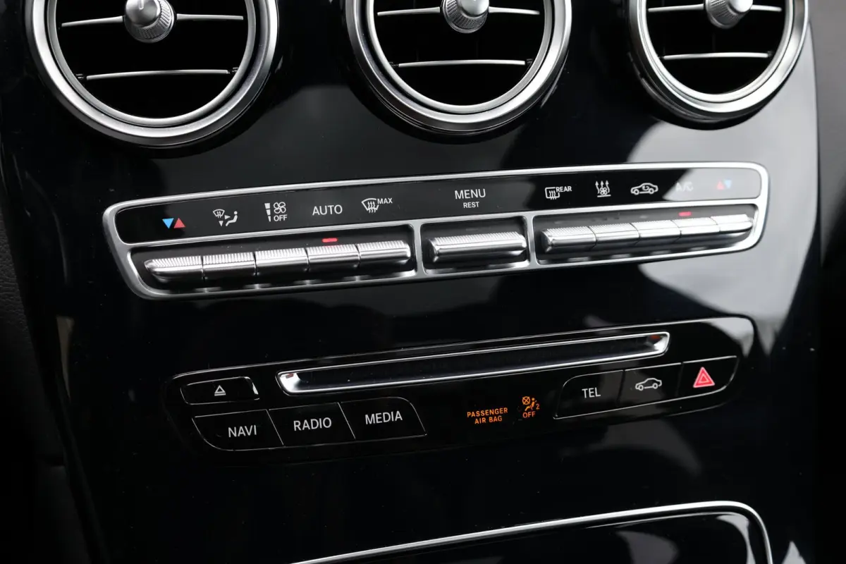 350e 4MATIC AMG LED/SFEER/PANO/LEER+S.VERWARMING+MEMORY/LMV/360 CAM/ACC/ECC/12 MND GARANTIE!
