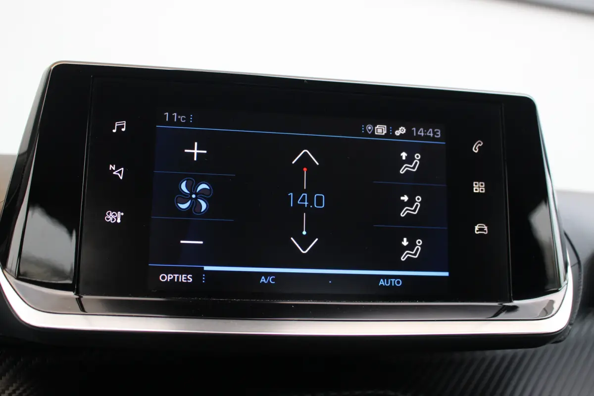 1.2 Blue Lease Active | Climate | Carplay | Navi | DAB | Cruise | LED | PDC A | Climate | Carplay | Navi | DAB | Cruise | LED | PDC A |