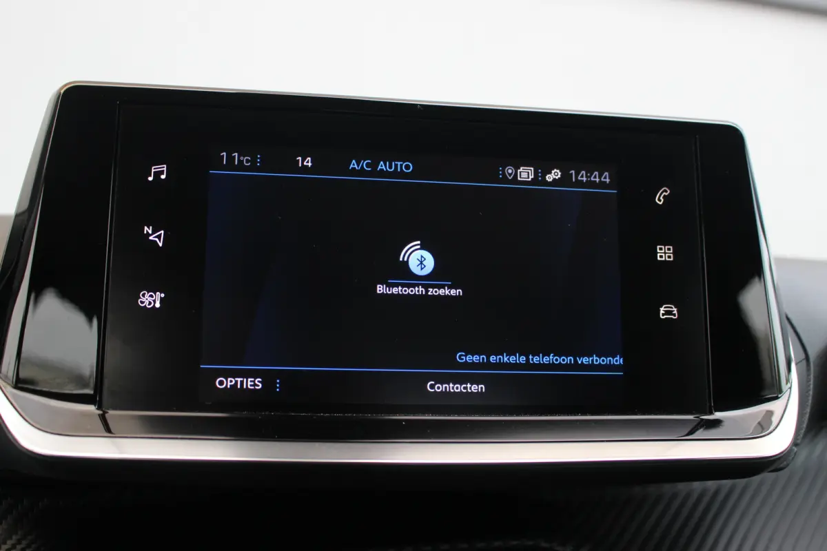 1.2 Blue Lease Active | Climate | Carplay | Navi | DAB | Cruise | LED | PDC A | Climate | Carplay | Navi | DAB | Cruise | LED | PDC A |