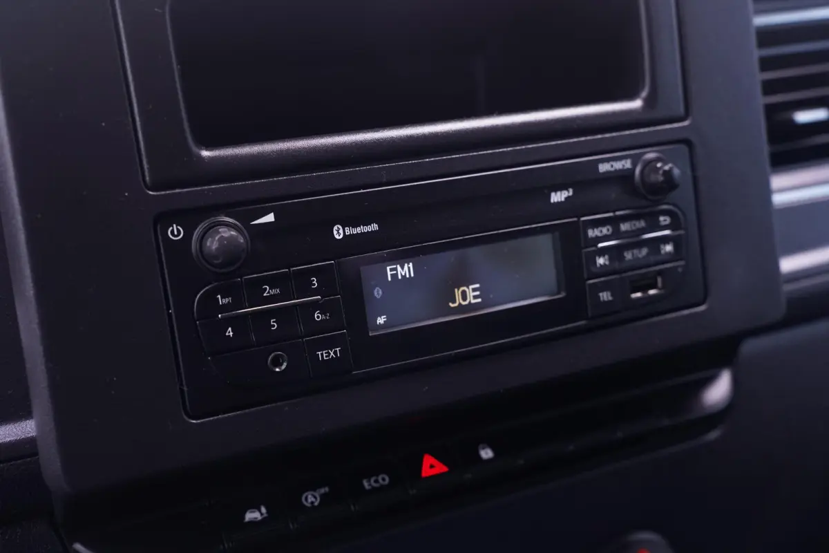 2.3 dCi 165 pk Autotransporter Marge Auto Airco, Cruise Control, 1.323 kg Laadvermogen, 3-Zits