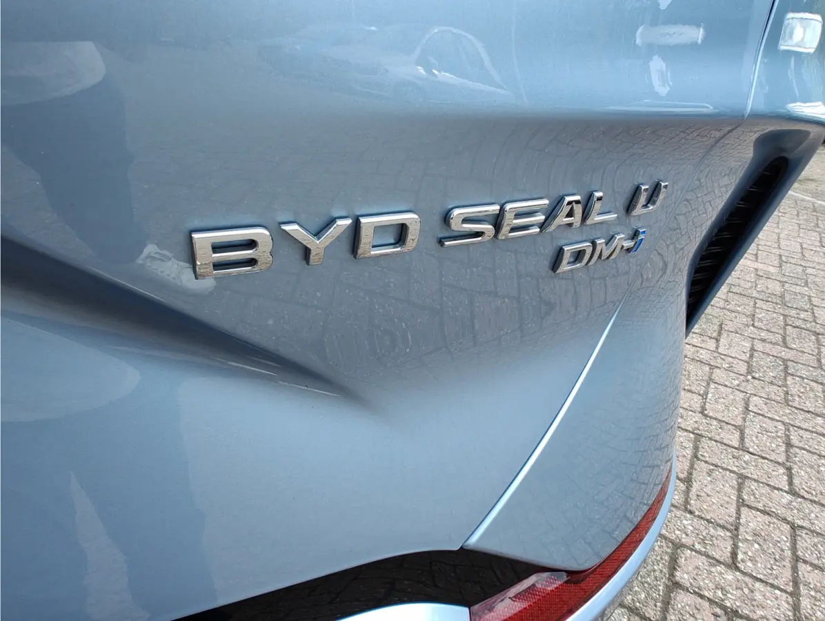 1.5 T DM-i AWD DESIGN Sunroof | 4x4 | Leder | HUD | 360 Camera