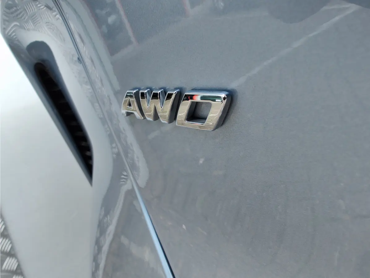 1.5 T DM-i AWD DESIGN Sunroof | 4x4 | Leder | HUD | 360 Camera