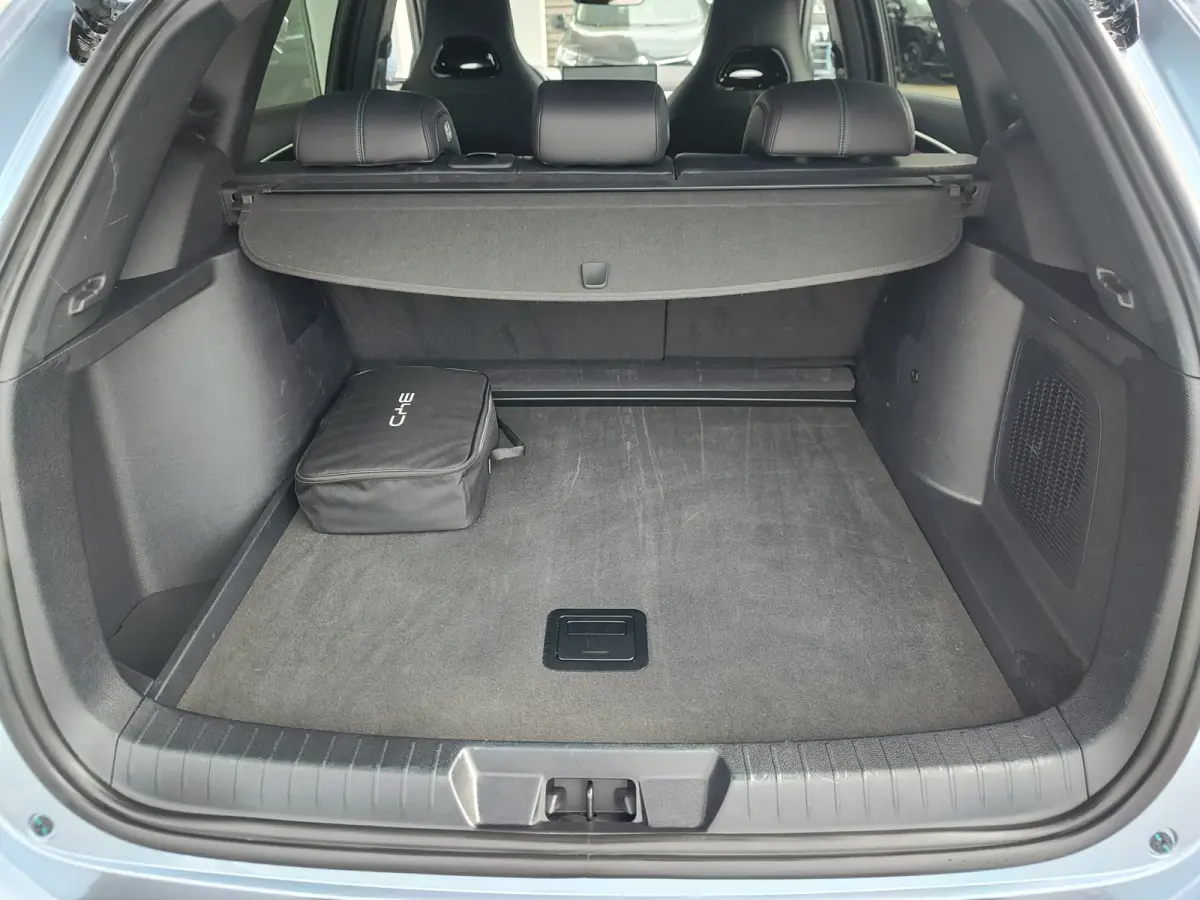 1.5 T DM-i AWD DESIGN Sunroof | 4x4 | Leder | HUD | 360 Camera