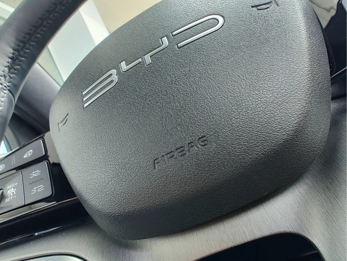 1.5 T DM-i AWD DESIGN Sunroof | 4x4 | Leder | HUD | 360 Camera