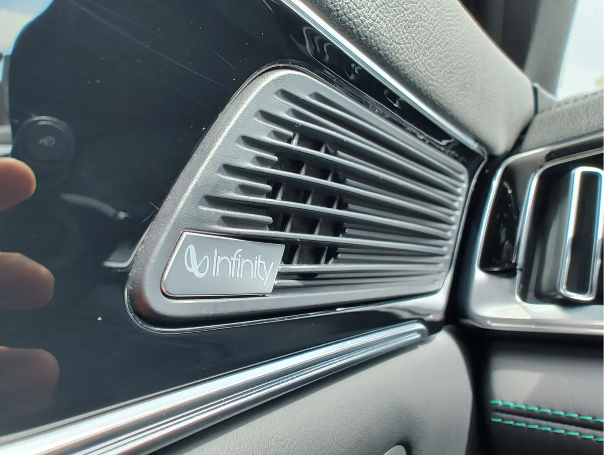 1.5 T DM-i AWD DESIGN Sunroof | 4x4 | Leder | HUD | 360 Camera