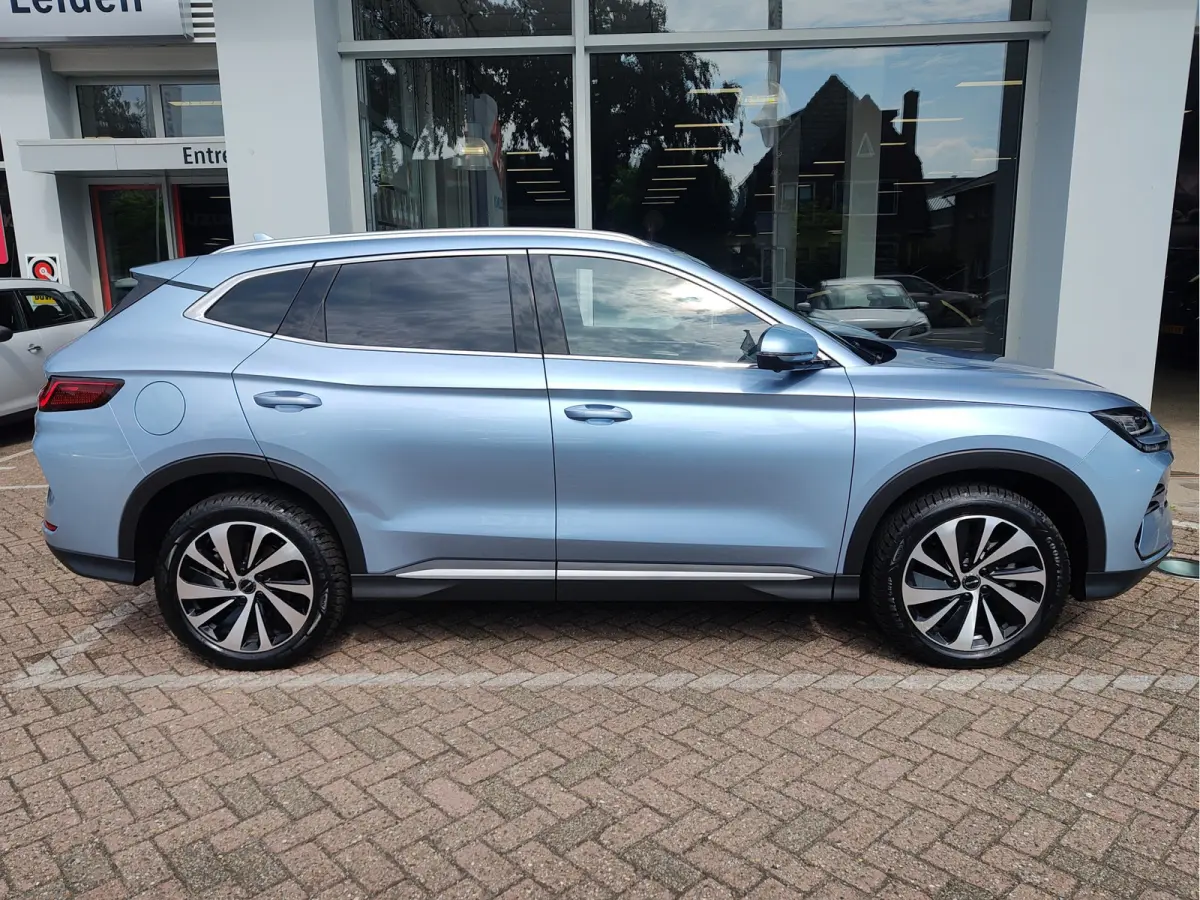 1.5 T DM-i AWD DESIGN Sunroof | 4x4 | Leder | HUD | 360 Camera