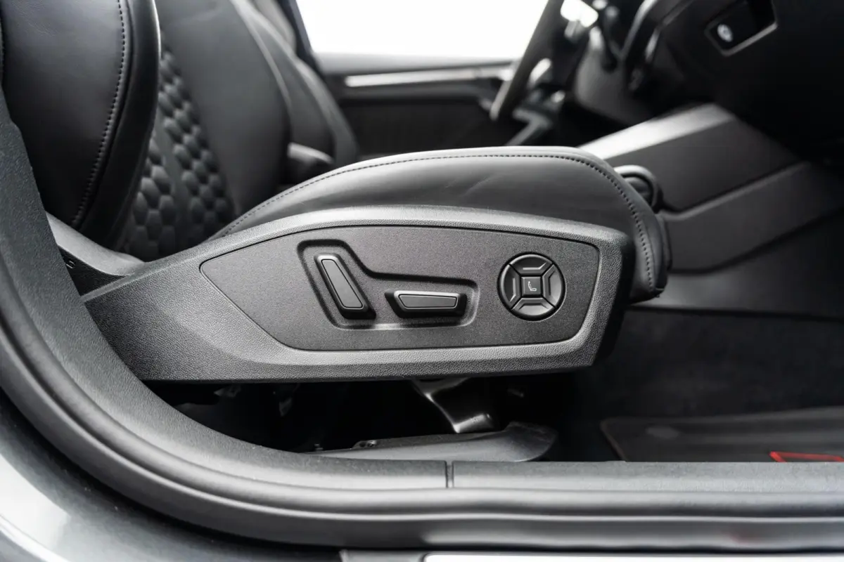 RS 3 2.5 TFSI quattro Pano Massage Leer