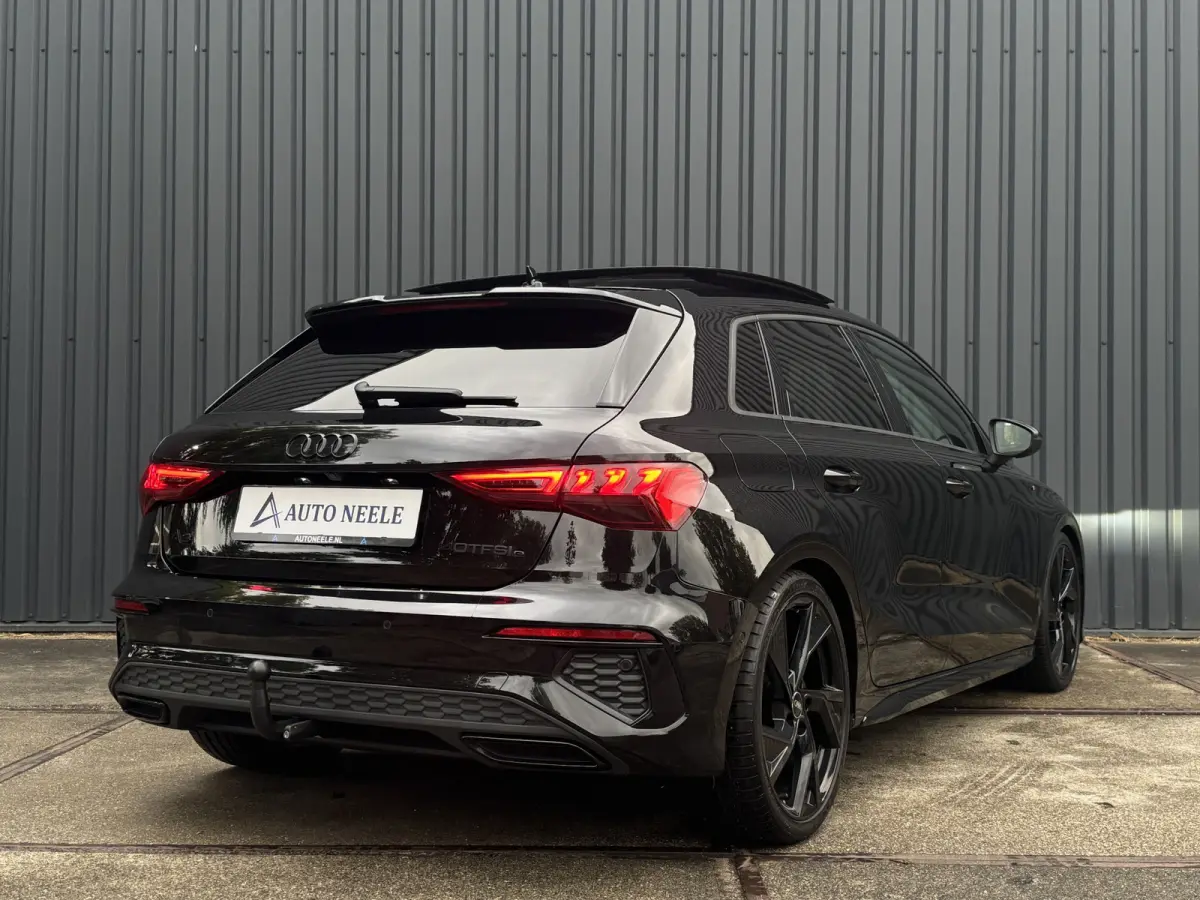 40 TFSI e S-Line Memory, PANO, RS