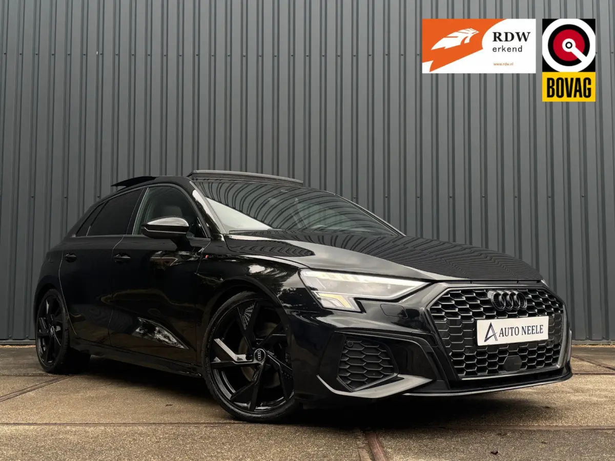 40 TFSI e S-Line Memory, PANO, RS