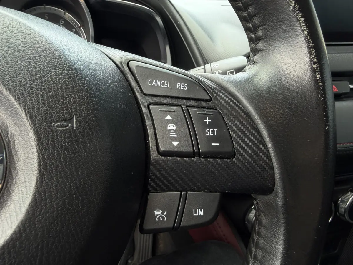 2.0 SkyActiv-G 120 GT-M 120PK | AUTOMAAT | NL AUTO | NAP | Trekhaak | Achteruitrijcamera | BOSE Audio | Head Up Display | Stoelverwarming | Dodehoekdectectie | Navigatie | Led Koplampen | Ke