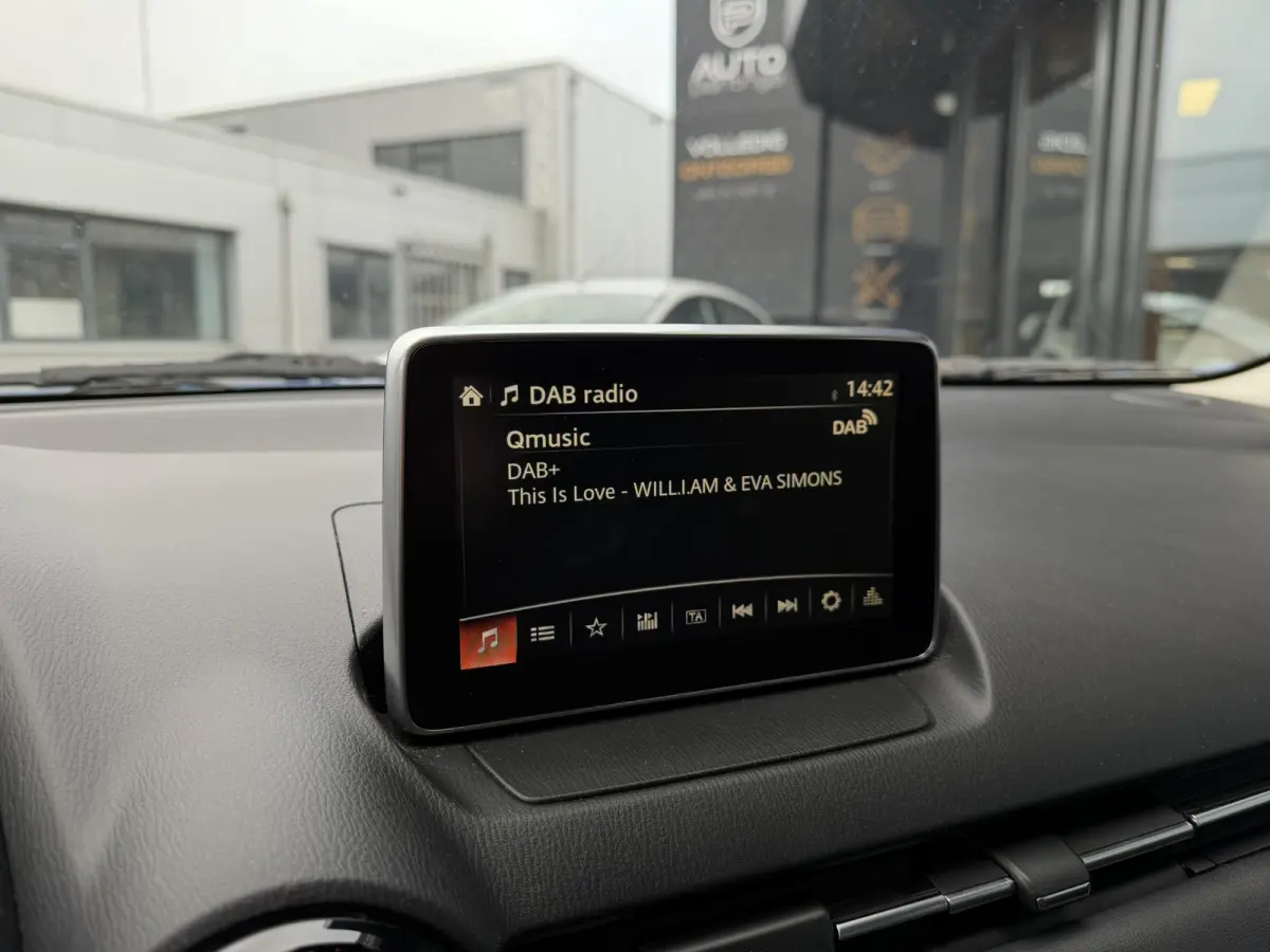 2.0 SkyActiv-G 120 GT-M 120PK | AUTOMAAT | NL AUTO | NAP | Trekhaak | Achteruitrijcamera | BOSE Audio | Head Up Display | Stoelverwarming | Dodehoekdectectie | Navigatie | Led Koplampen | Ke