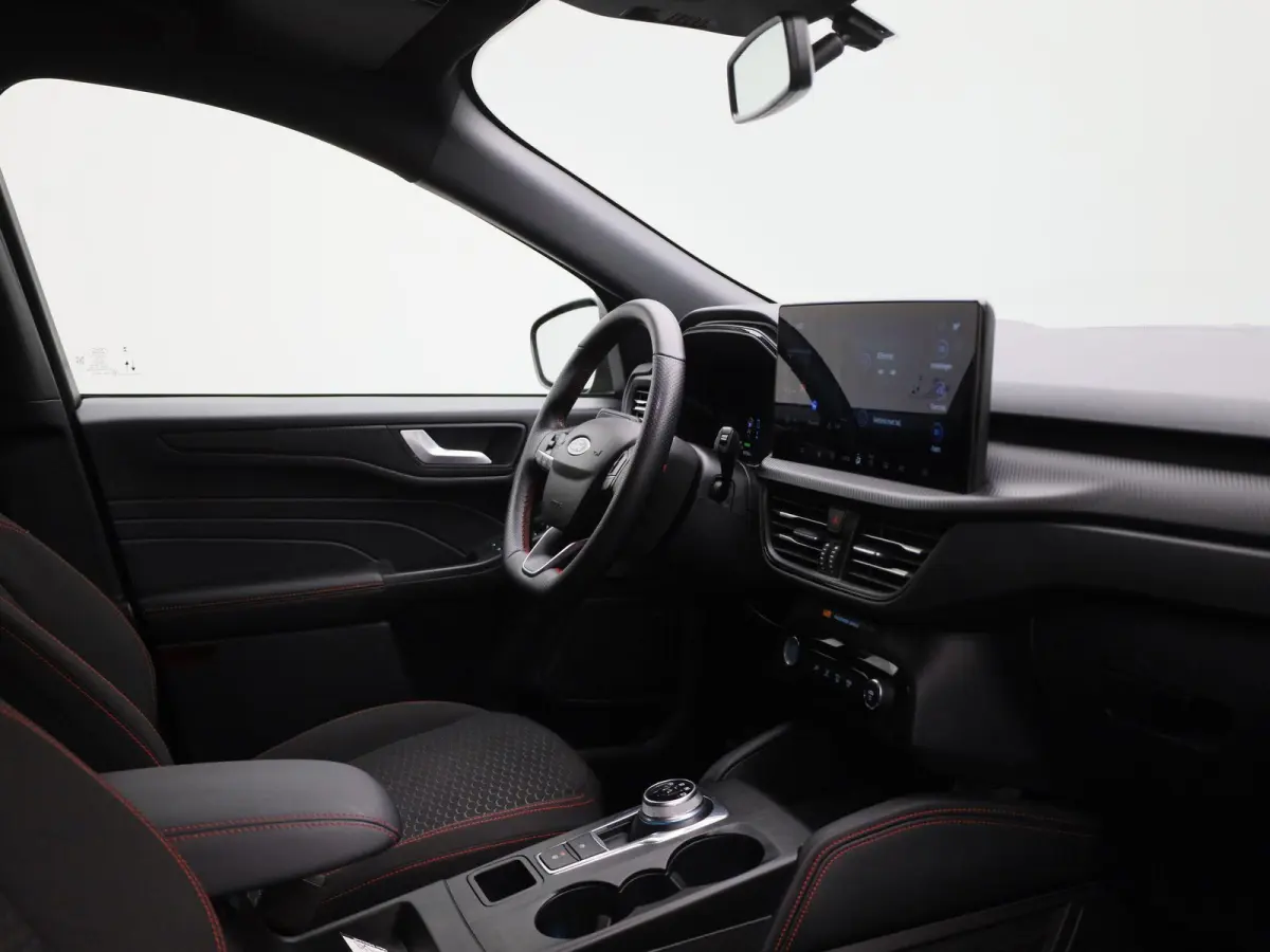 2.5 PHEV ST-Line | Apple Carplay/Android Auto | Achteruitrijcamera | Winterpakket | Lichtmetalen Velgen |