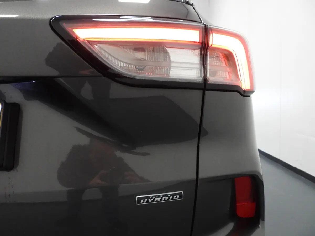 2.5 PHEV Plug-In ST-Line X NAVI/CAMERA/LED/B&O/HEAD-UP/18"LMV!