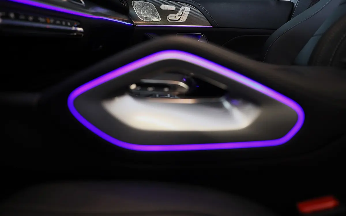400 e 4MATIC AMG Line FACELIFT / Acc / Memeory / Head Up / Burmester / Leder / 360 Camera / Open Panorama