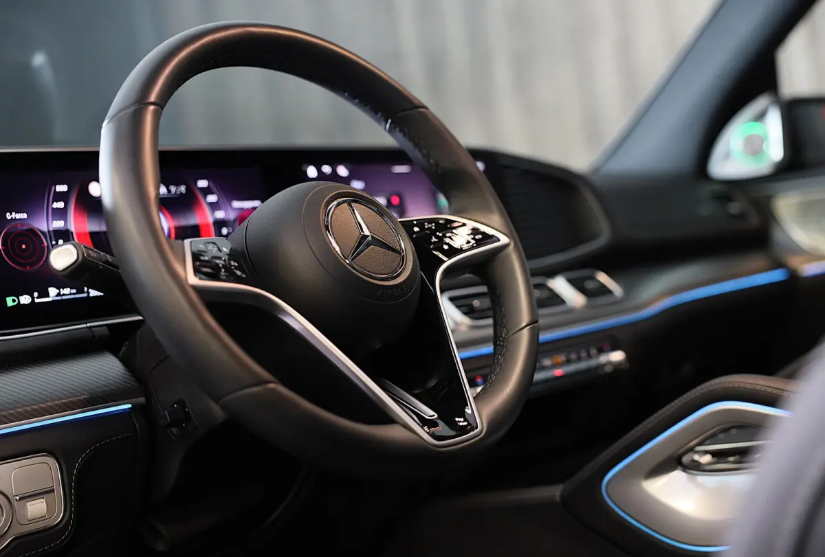 400 e 4MATIC AMG Line FACELIFT / Acc / Memeory / Head Up / Burmester / Leder / 360 Camera / Open Panorama