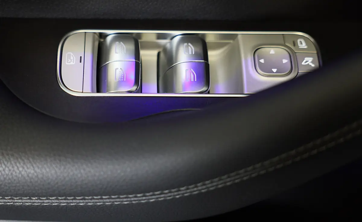 400 e 4MATIC AMG Line FACELIFT / Acc / Memeory / Head Up / Burmester / Leder / 360 Camera / Open Panorama