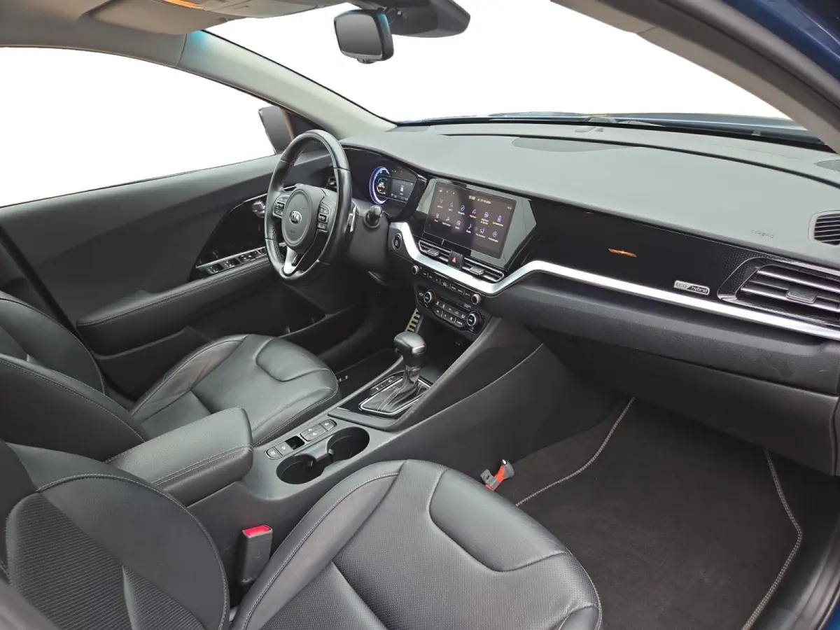 1.6i Hybrid DynamicPlusLine | Automaat | Trekhaak | Stoelverwarming | Dodehoek detectie | Leder | Camera | Carplay & Android | Cruise Control Adaptief | NAP