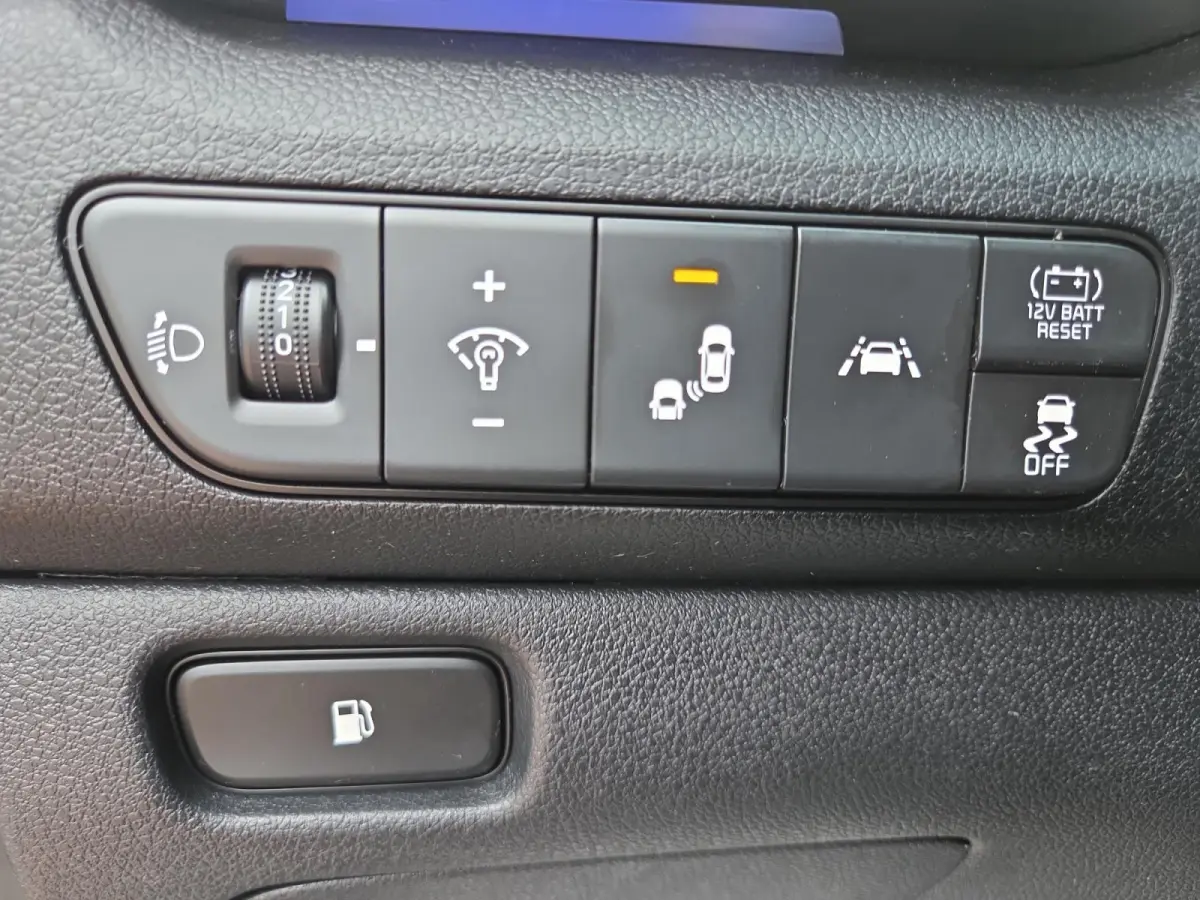1.6i Hybrid DynamicPlusLine | Automaat | Trekhaak | Stoelverwarming | Dodehoek detectie | Leder | Camera | Carplay & Android | Cruise Control Adaptief | NAP